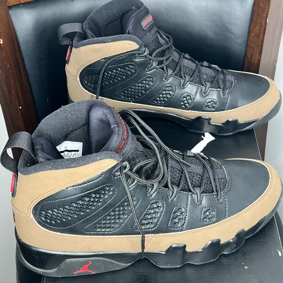 Olive 9 retro 2012 - Picture 2 of 7